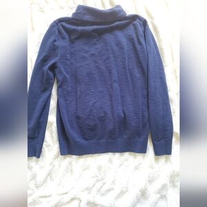 Banana Republic sweater size MEDIUM navy chase preppy